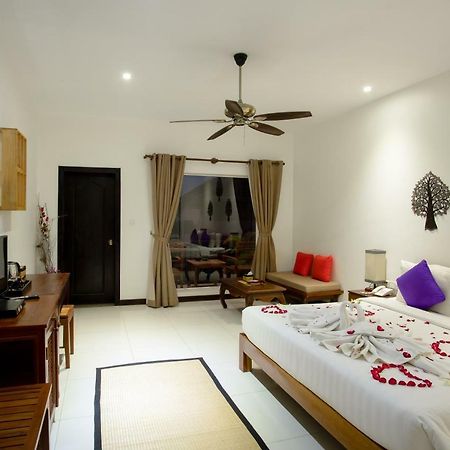 Saline Angkor Villa Siem Reap Bagian luar foto