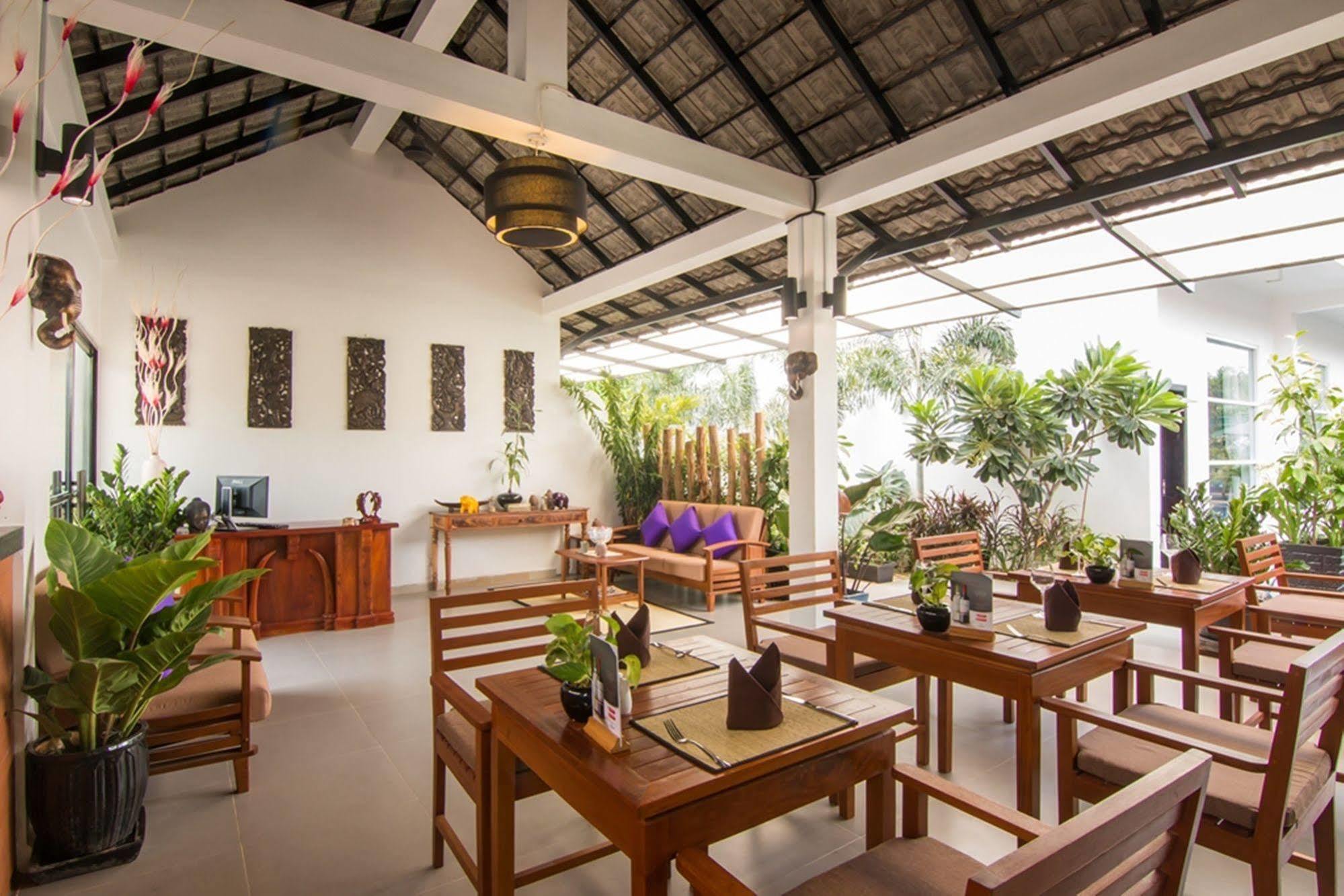 Saline Angkor Villa Siem Reap Bagian luar foto