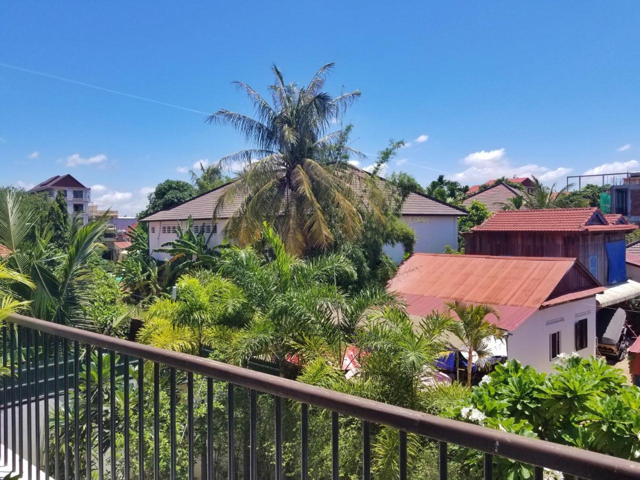 Saline Angkor Villa Siem Reap Bagian luar foto